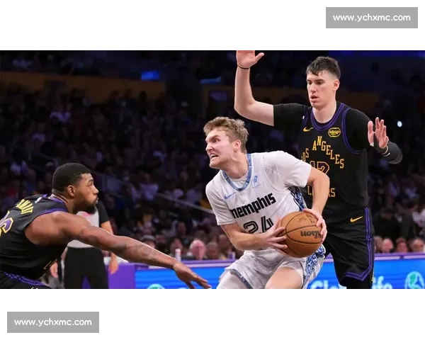 尼克斯vs湖人高清对决全程回放焦点球星巅峰碰撞解析赛场风云录